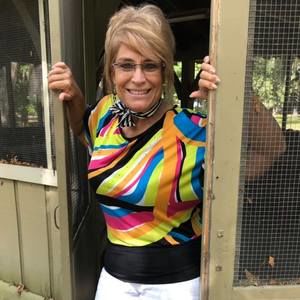 Meet your Posher, Christine